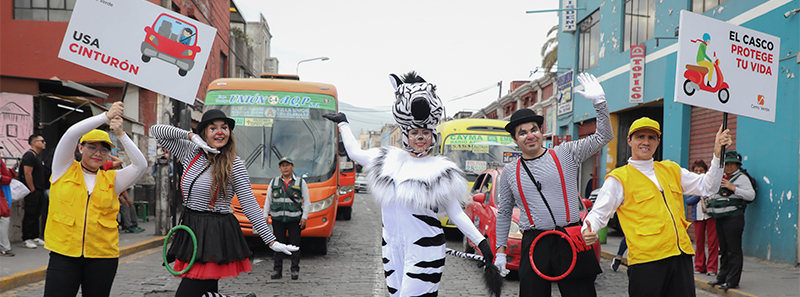 cerro-verde-impulsa-campana-de-educacion-y-sensibilizacion-vial-para-peatones-de-arequipa-247