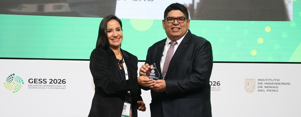 cerro-verde-recibe-reconocimiento-en-gess-2026-por-programa-robotica-steam-que-beneficia-a-mas-de-mil-estudiantes-en-5-distritos-de-arequipa-317
