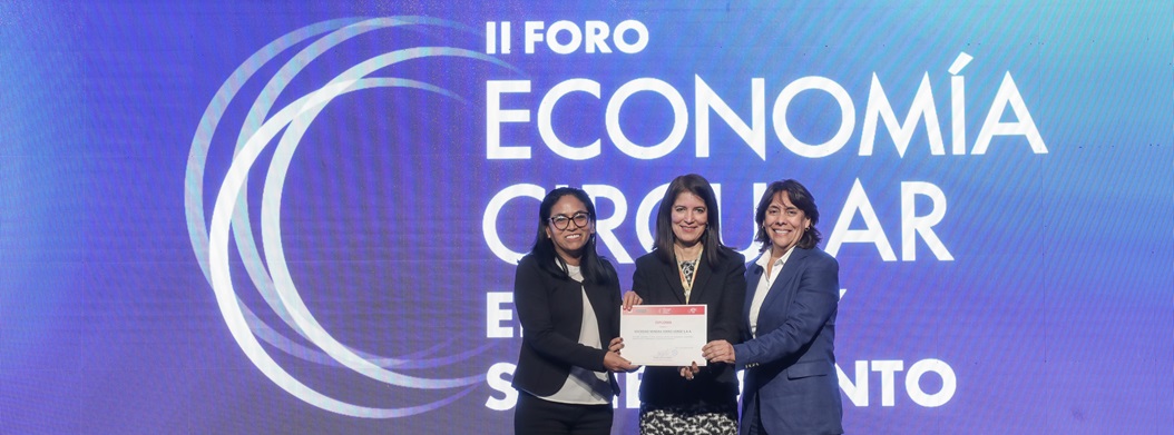 cerro-verde-recibe-reconocimiento-en-foro-de-economia-circular-por-beneficios-brindados-a-arequipa-con-el-circulo-virtuoso-del-agua-285